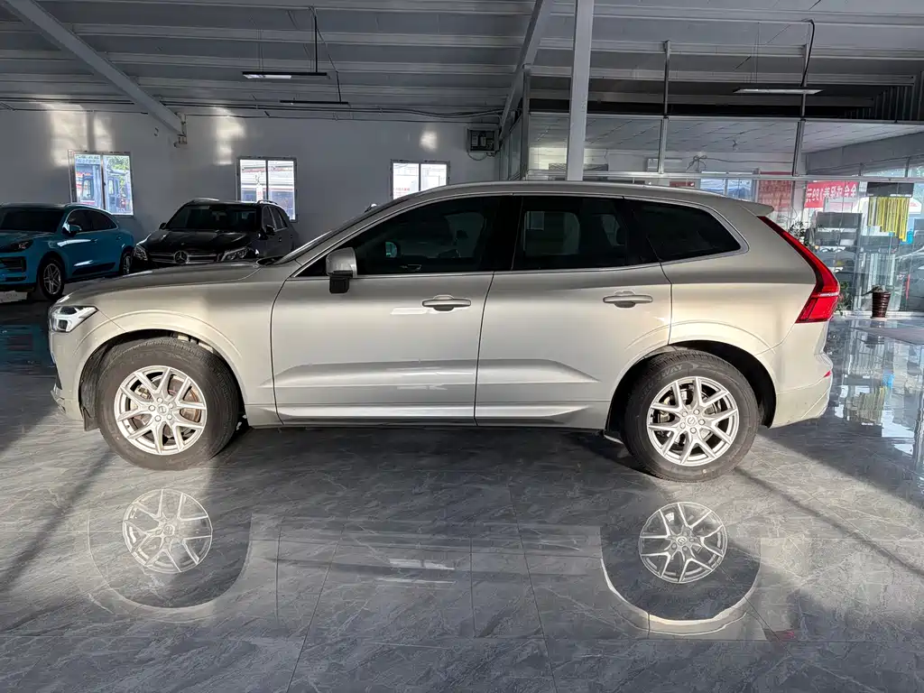 Volvo XC60 — миниатюра 3