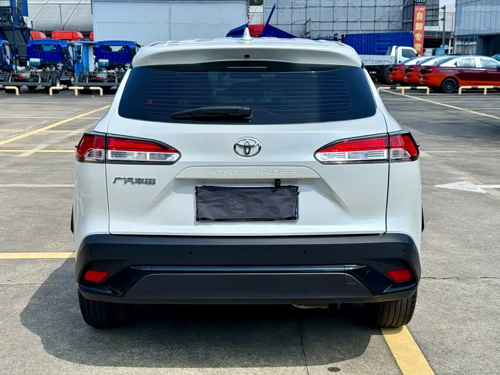 Toyota Frontlander — миниатюра 4