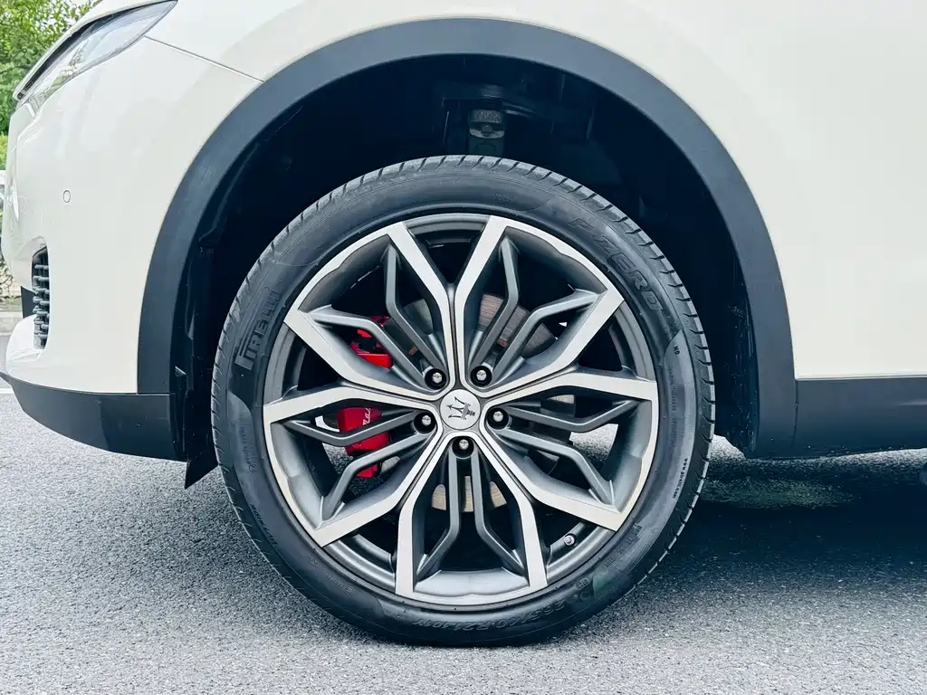 Maserati Levante — миниатюра 12