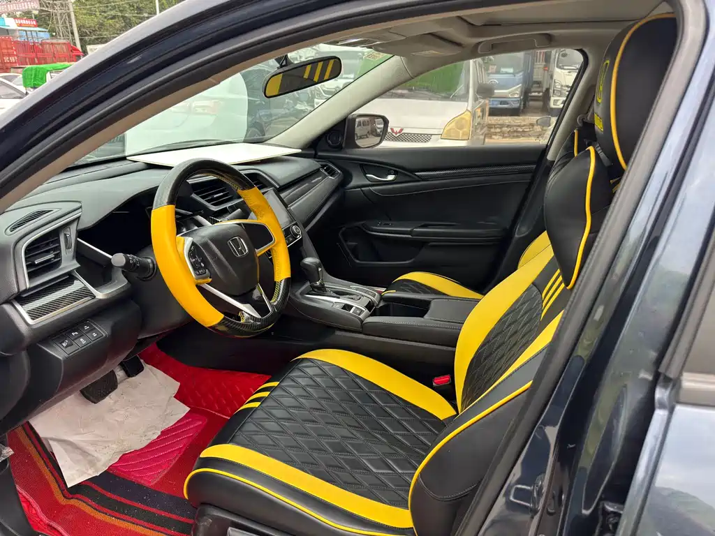 Honda Civic — миниатюра 4
