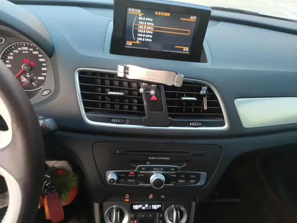 Audi Q3 — миниатюра 6