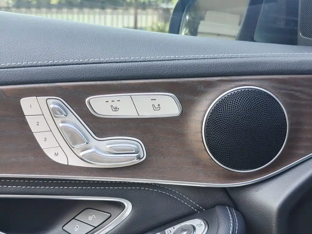 Mercedes-Benz GLC — миниатюра 4
