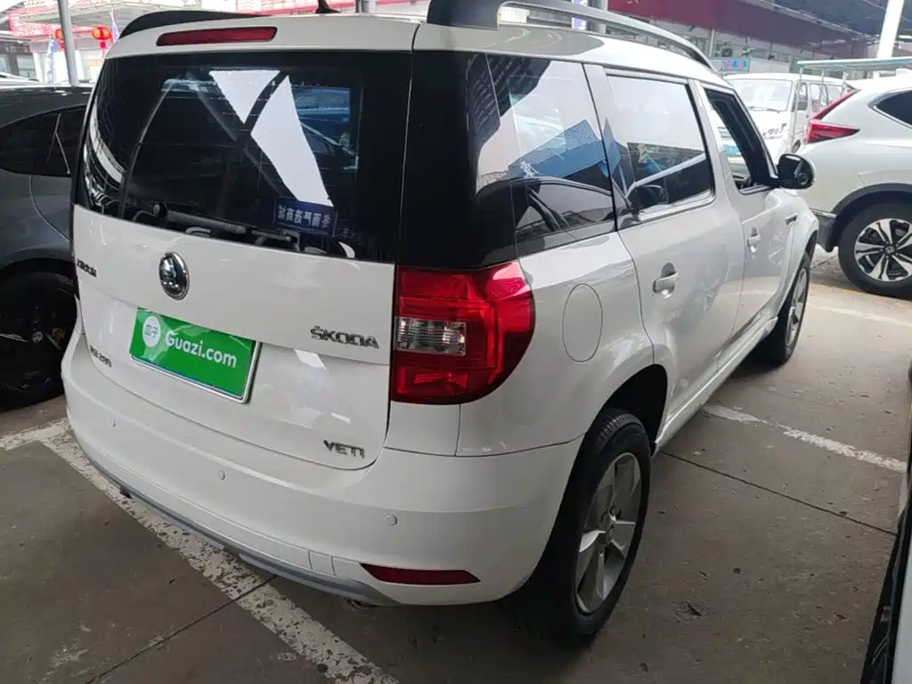 Skoda Yeti — миниатюра 5