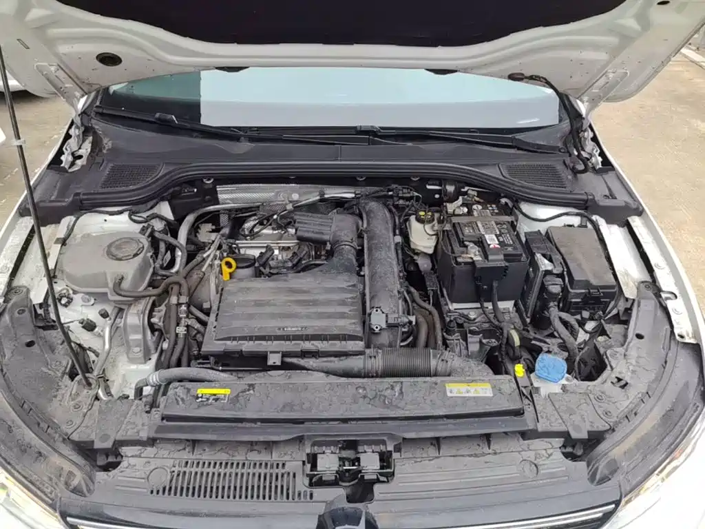 Volkswagen Golf — миниатюра 20