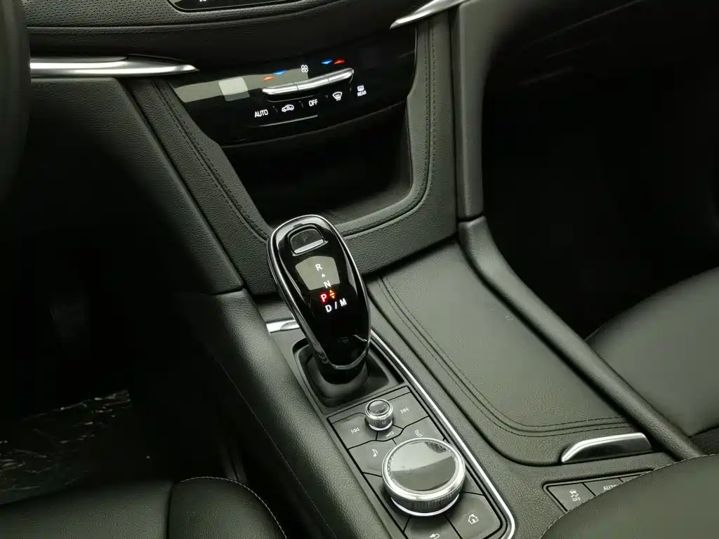 Cadillac XT5 — миниатюра 13