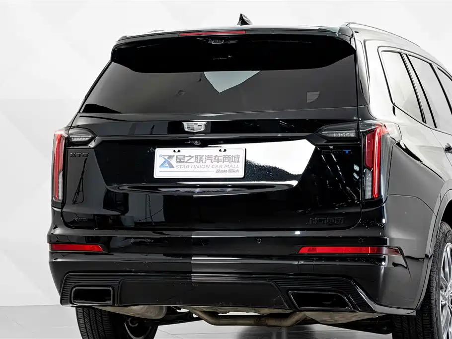 Cadillac XT6 2025 2.0T мест Luxury Executive