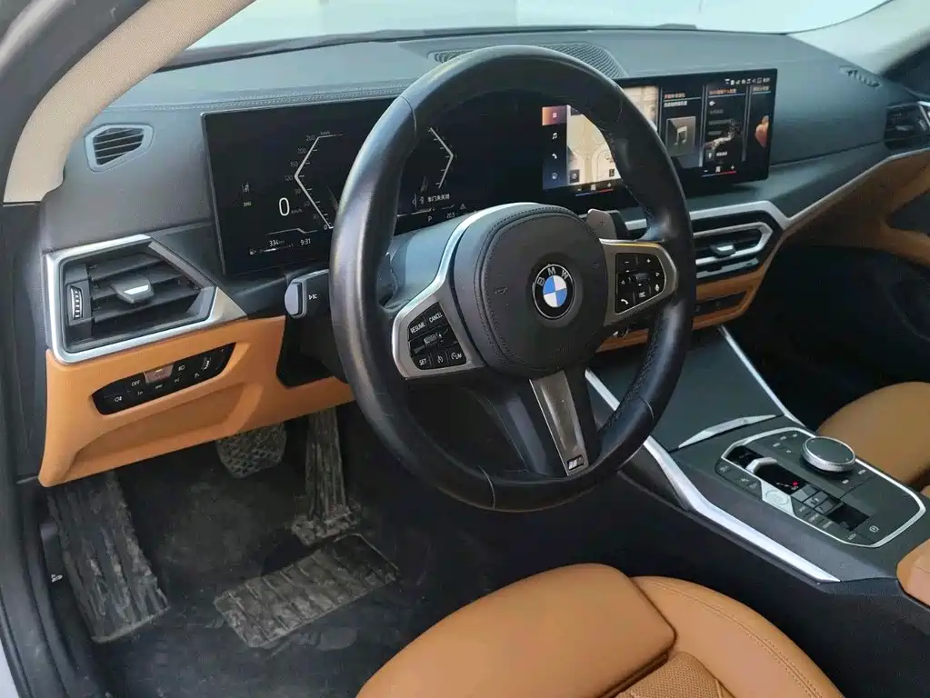 BMW 4 SERIES
