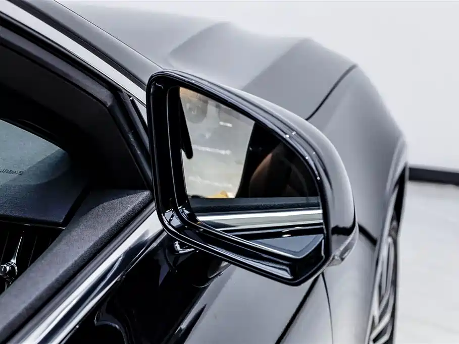 Volvo S90 2024 B5 Luxury