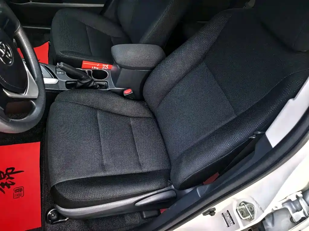 Toyota Corolla — миниатюра 7