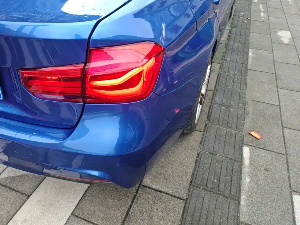 BMW 3 Series — миниатюра 8
