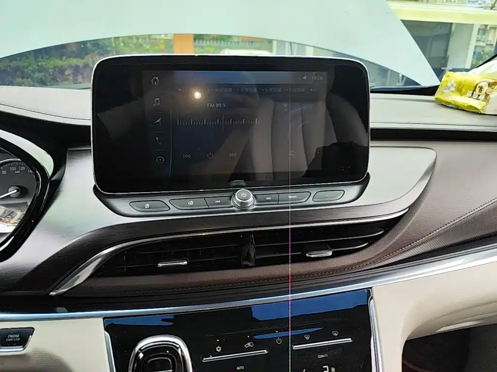 Buick GL8 — миниатюра 13