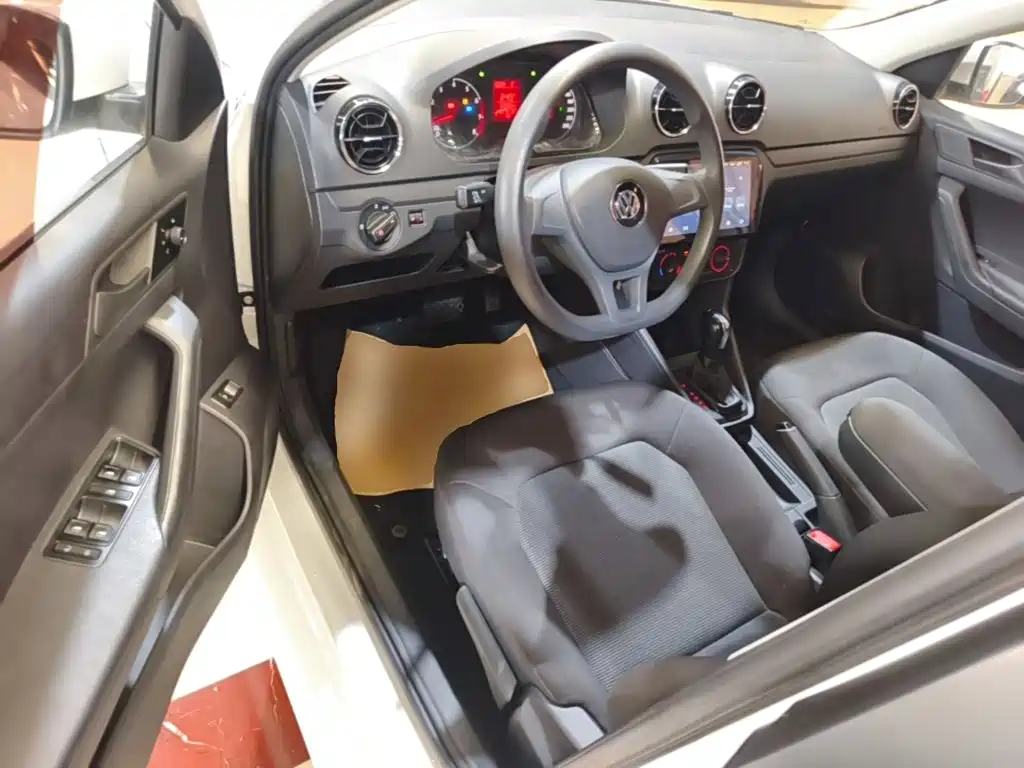 Volkswagen Jetta — миниатюра 16