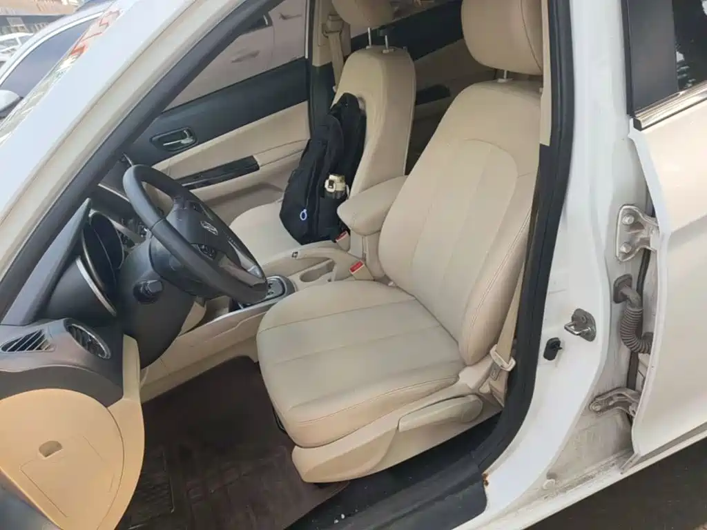 Changan Eado — миниатюра 15