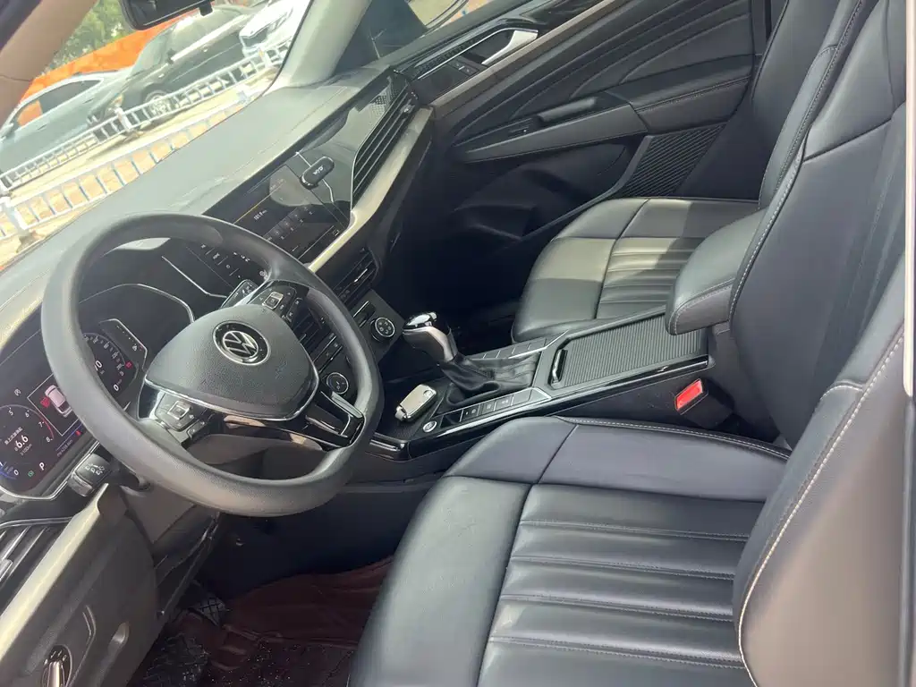 Volkswagen Passat — миниатюра 7