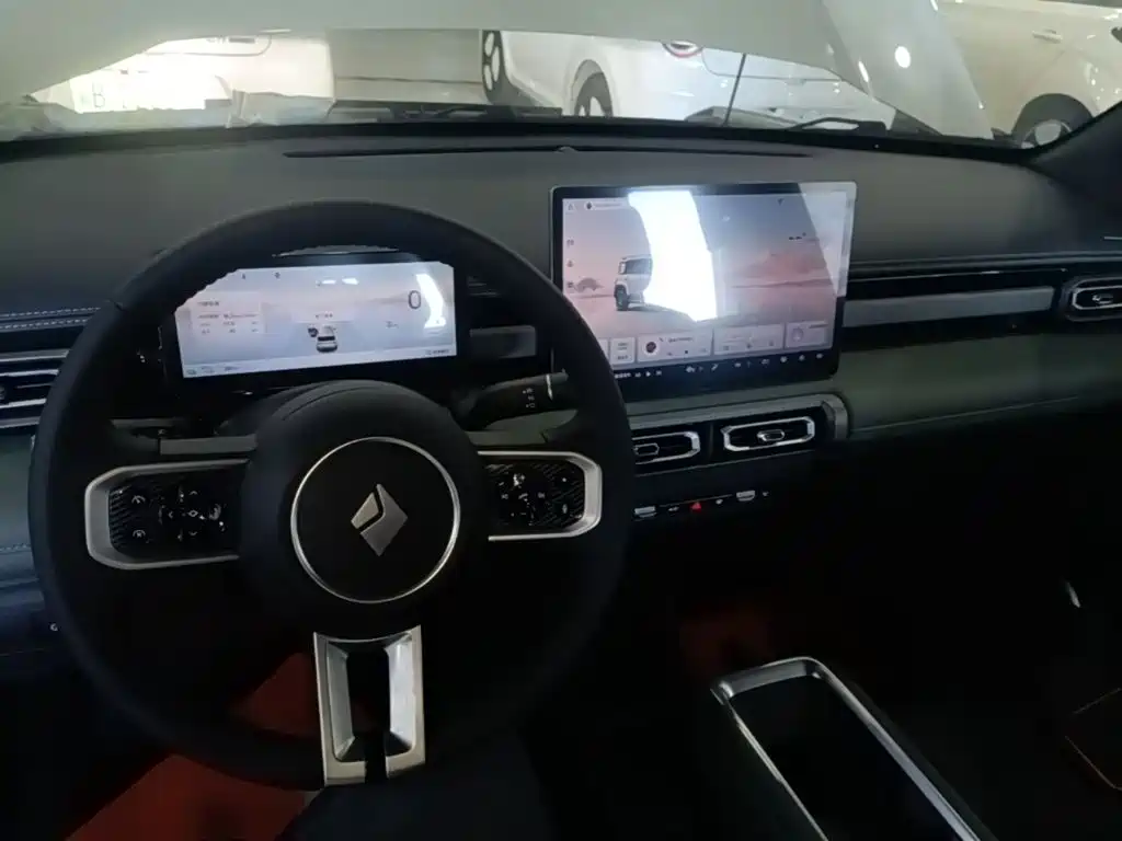 Baojun Yueye Plus — миниатюра 10