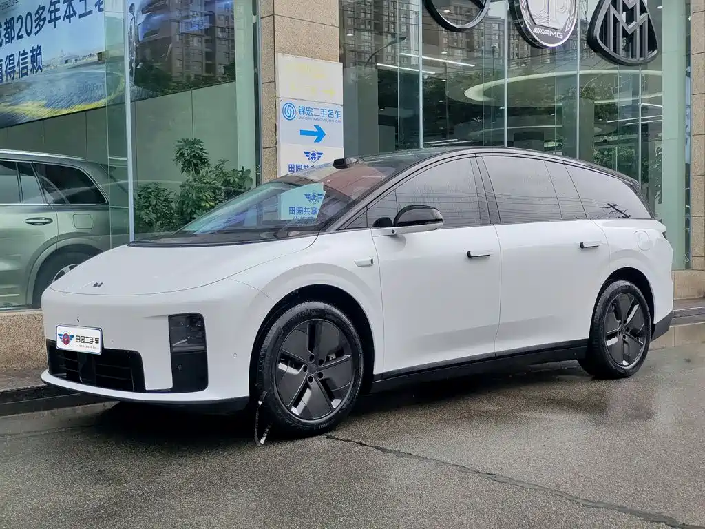 2026 Li Xiang i8 - zdjęcie 1 z 11