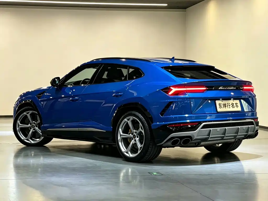 Lamborghini Urus — миниатюра 4