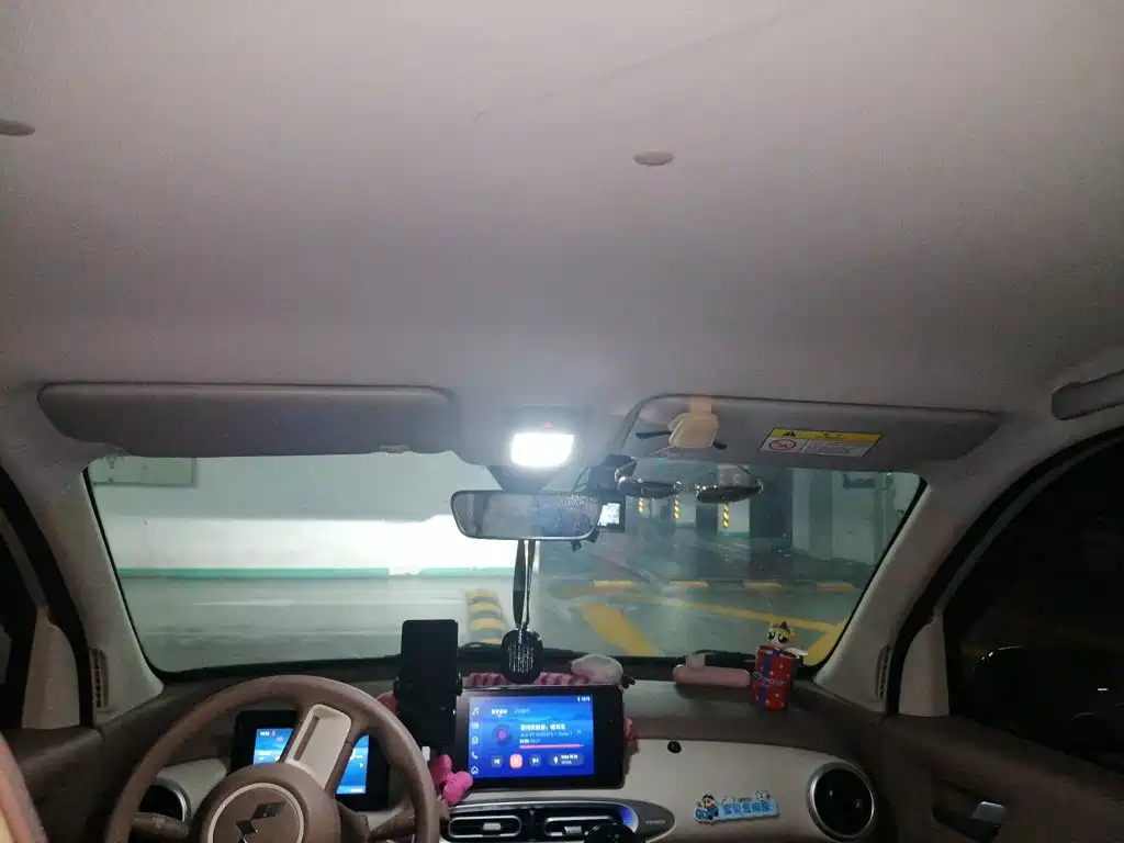 Wuling MINIEV — миниатюра 14