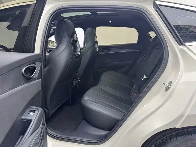 BYD Seal 06 — миниатюра 12
