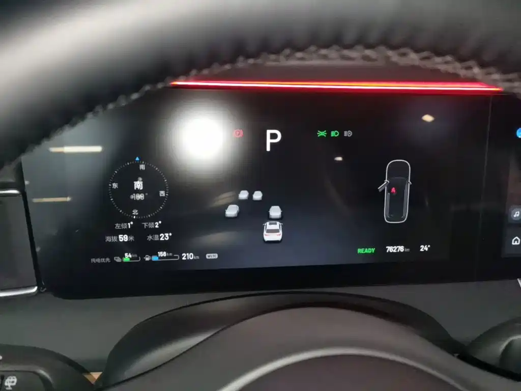 Li Auto Li ONE — миниатюра 12