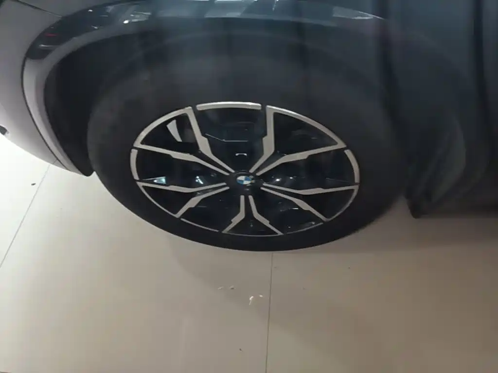 BMW X3 — миниатюра 23