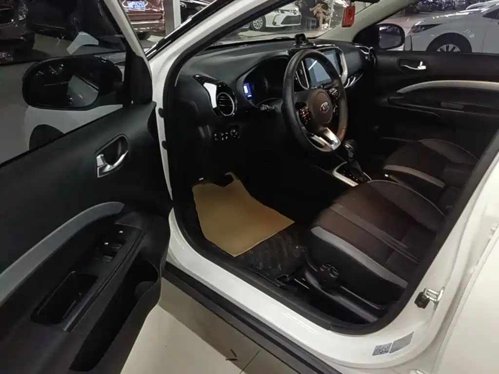 Kia KX1 — миниатюра 16