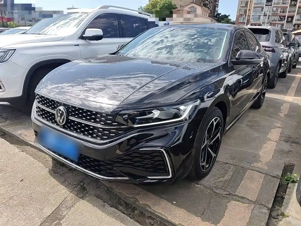 Volkswagen Passat 2024