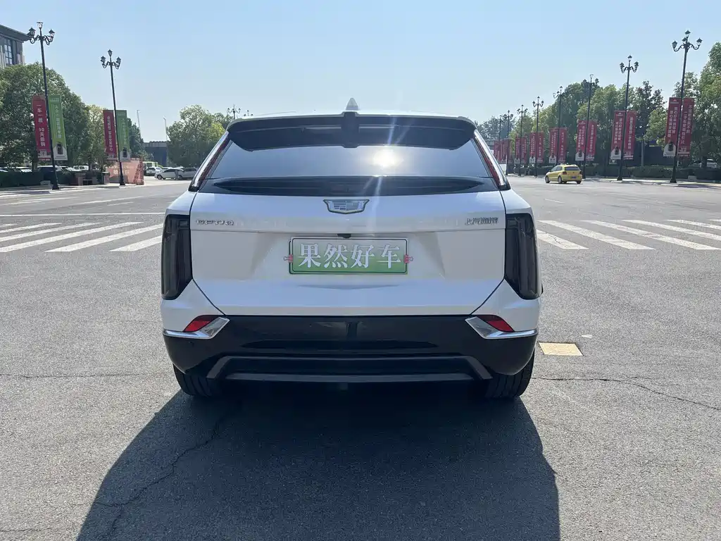 Cadillac IQ