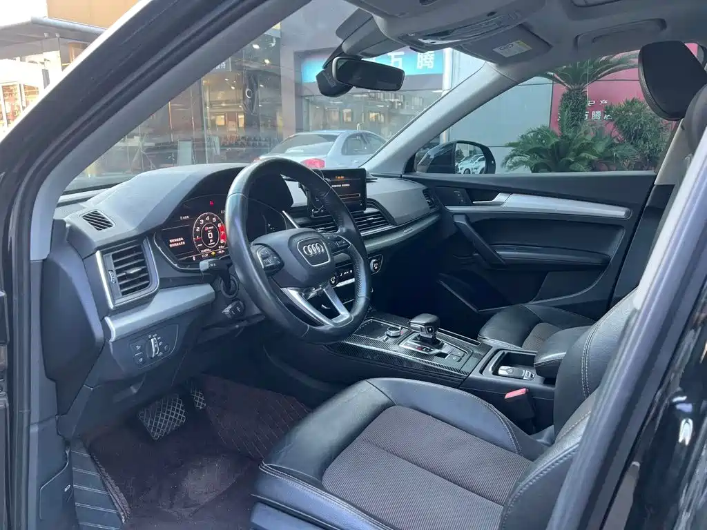 Audi Q5L — миниатюра 5
