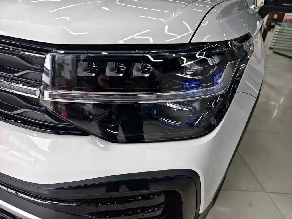Volkswagen Tharu — миниатюра 13
