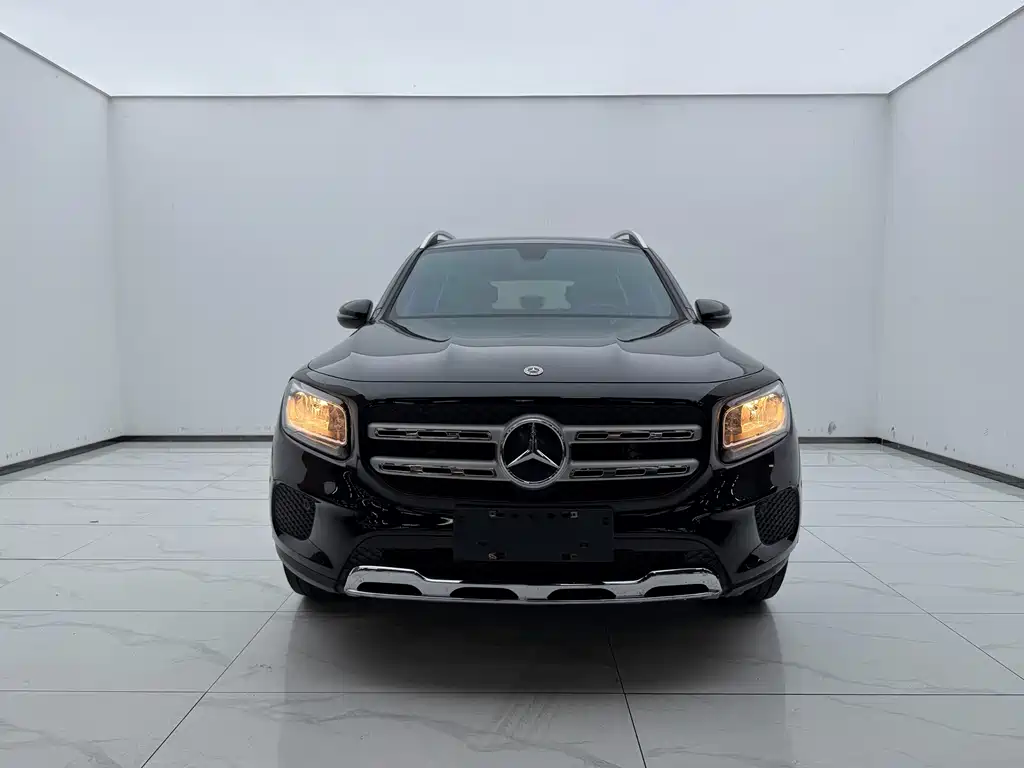 Mercedes-Benz GLB — миниатюра 2