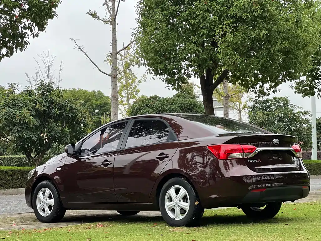 Kia Forte — миниатюра 9