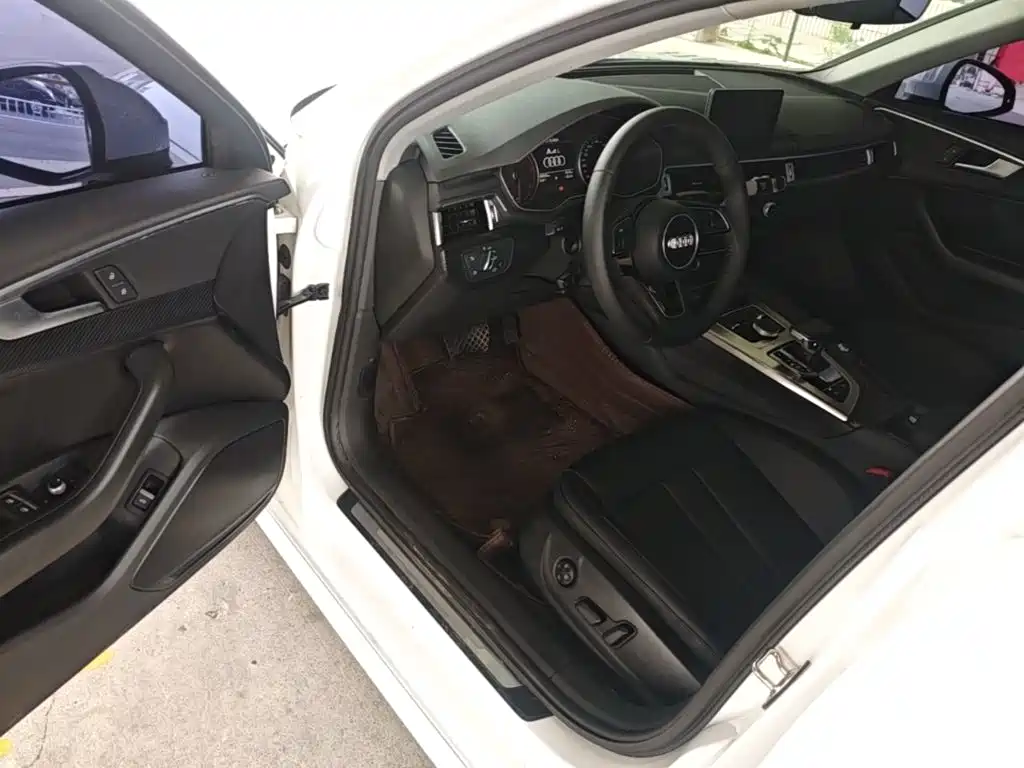 Audi A4L — миниатюра 16