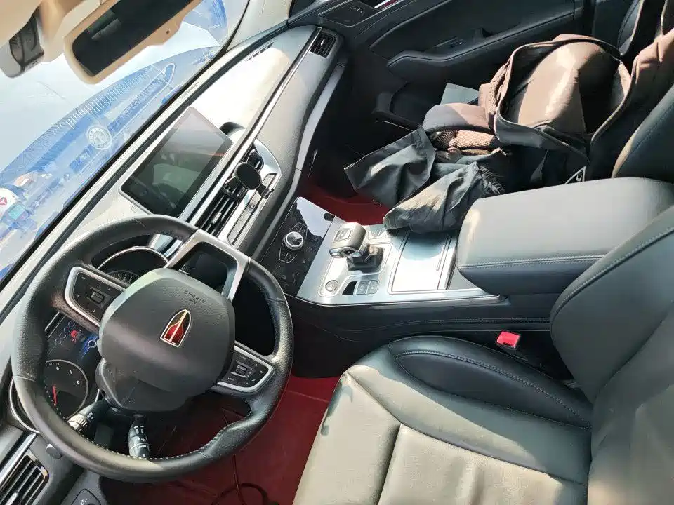 Hongqi Hongqi H5 — миниатюра 4