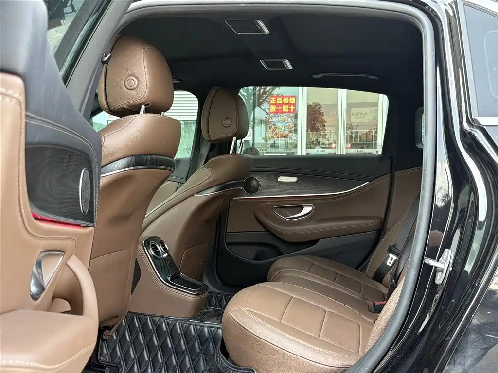 Mercedes-Benz E-Class New Energy — миниатюра 7