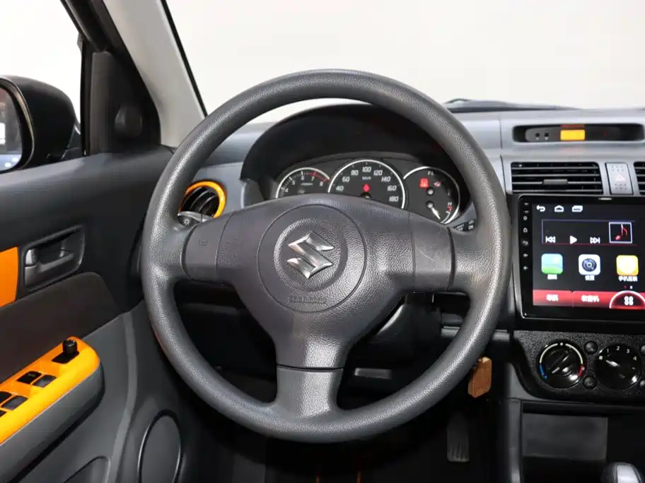 Suzuki Swift — миниатюра 12