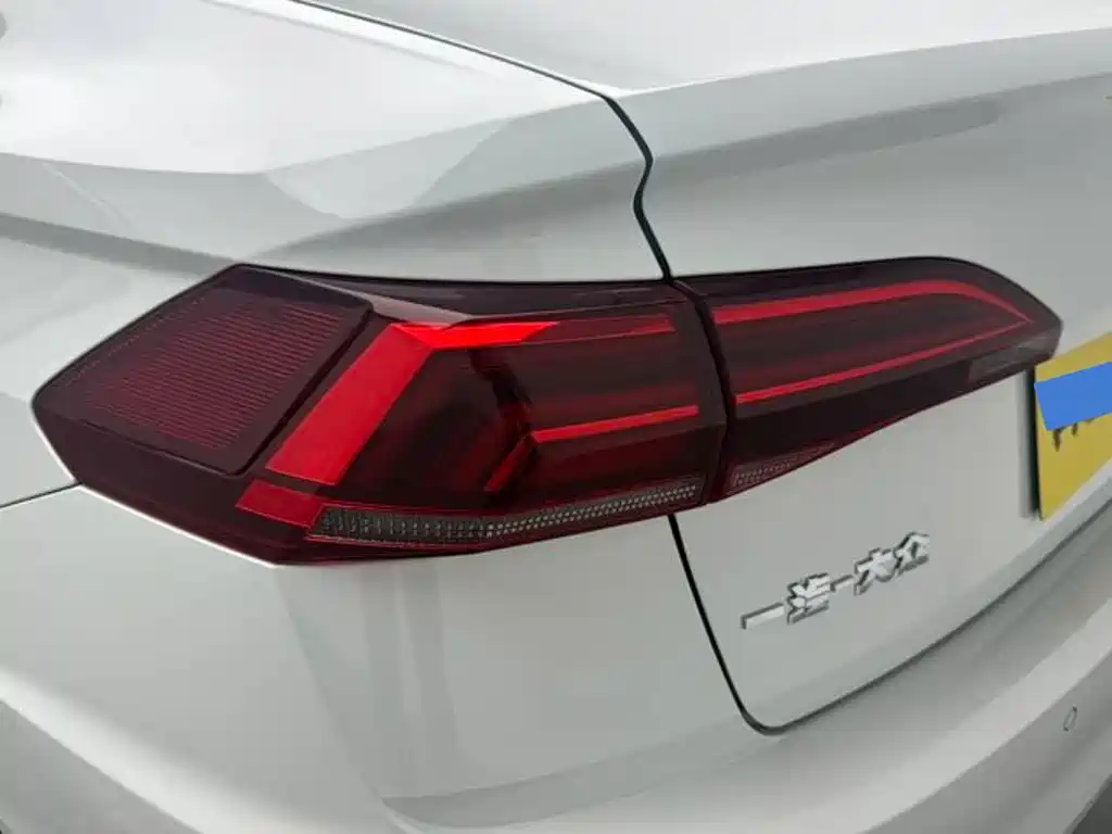 Volkswagen Bora — миниатюра 20
