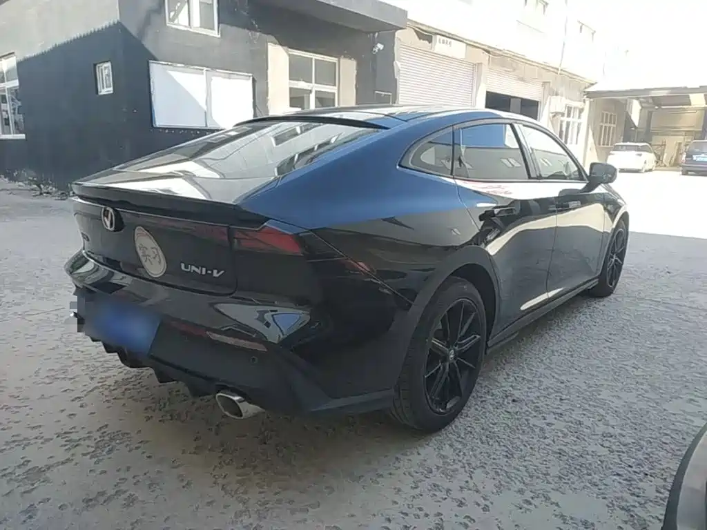 Changan UNI-V — миниатюра 7
