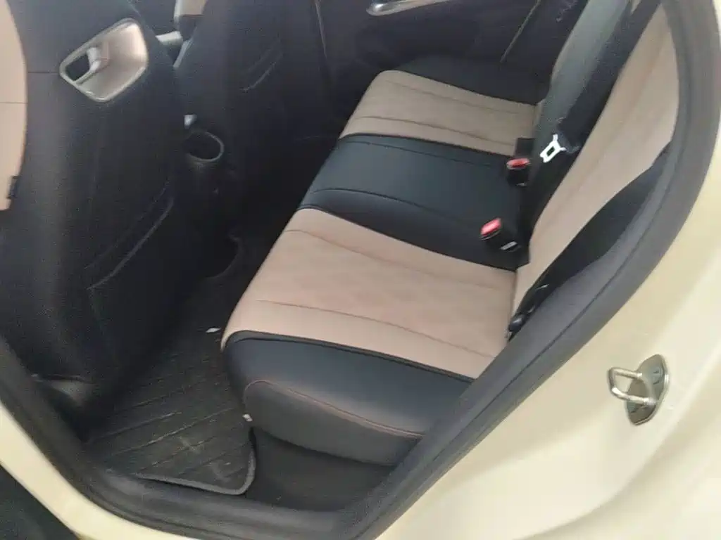 BYD Dolphin — миниатюра 17