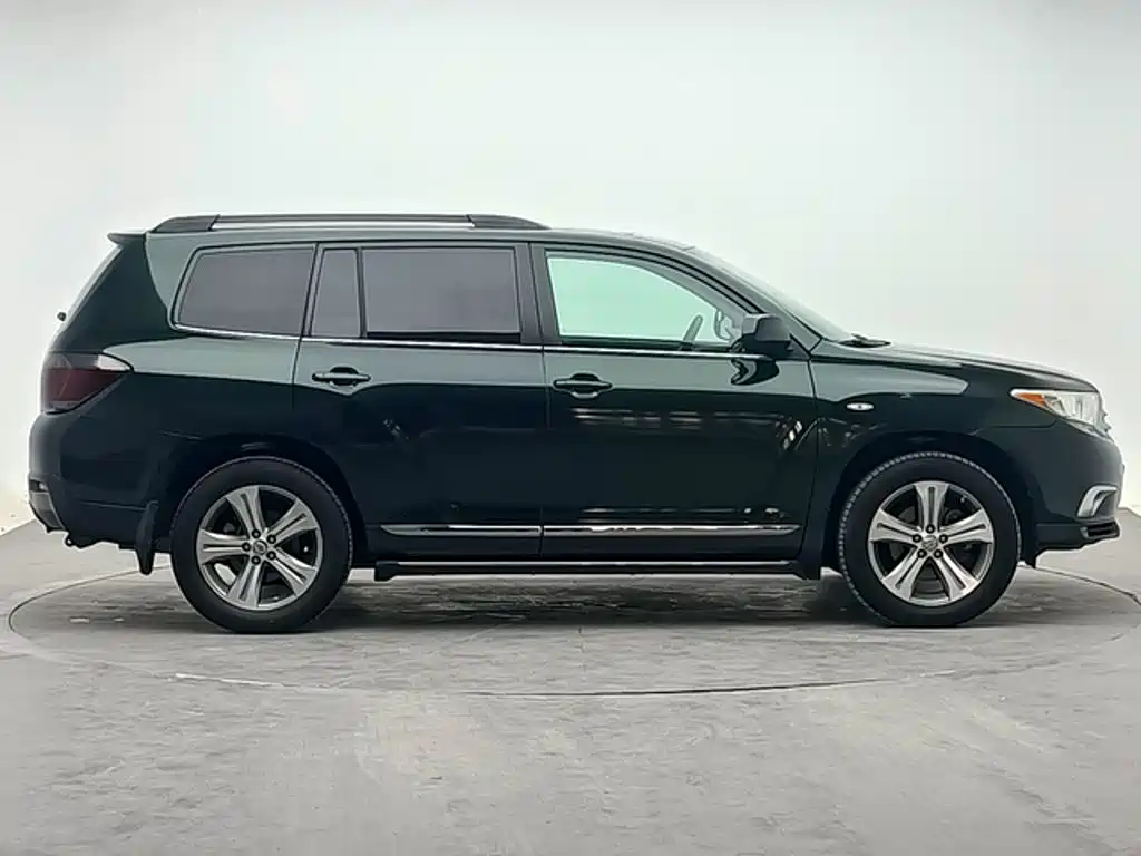 Toyota Highlander — миниатюра 3