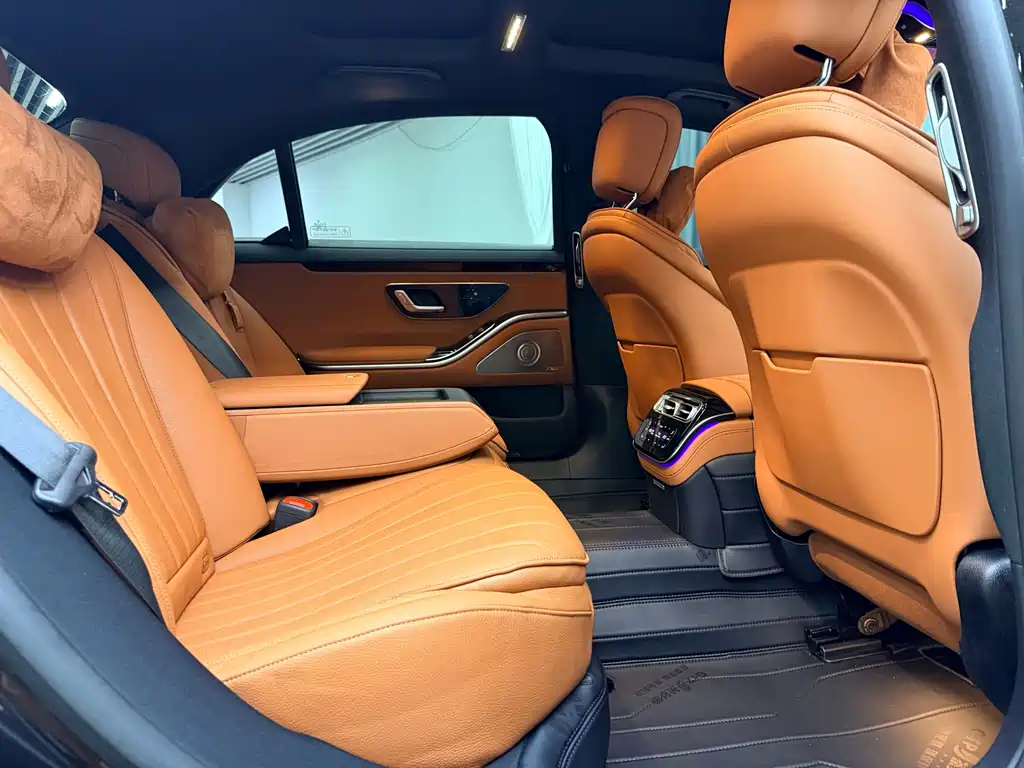 Mercedes-Benz S-Class — миниатюра 26