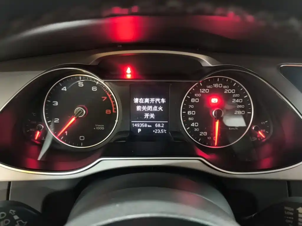 Audi A4L — миниатюра 12