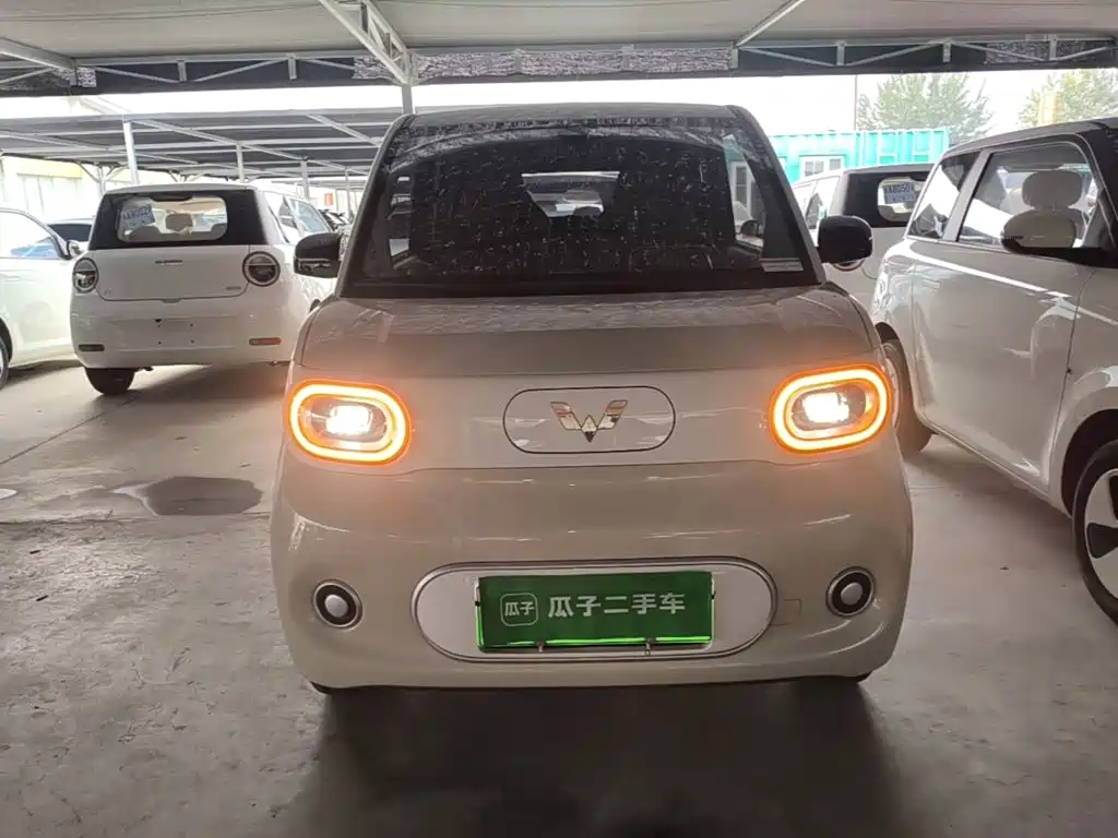Wuling MINIEV — миниатюра 3