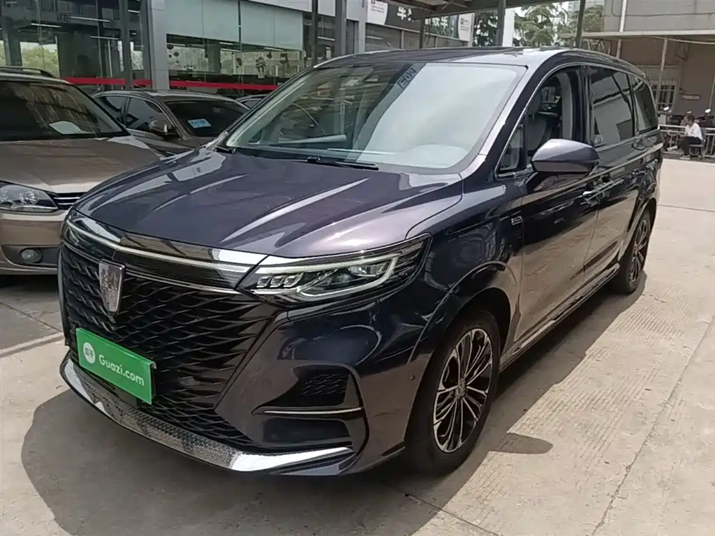 Roewe iMAX8 2021