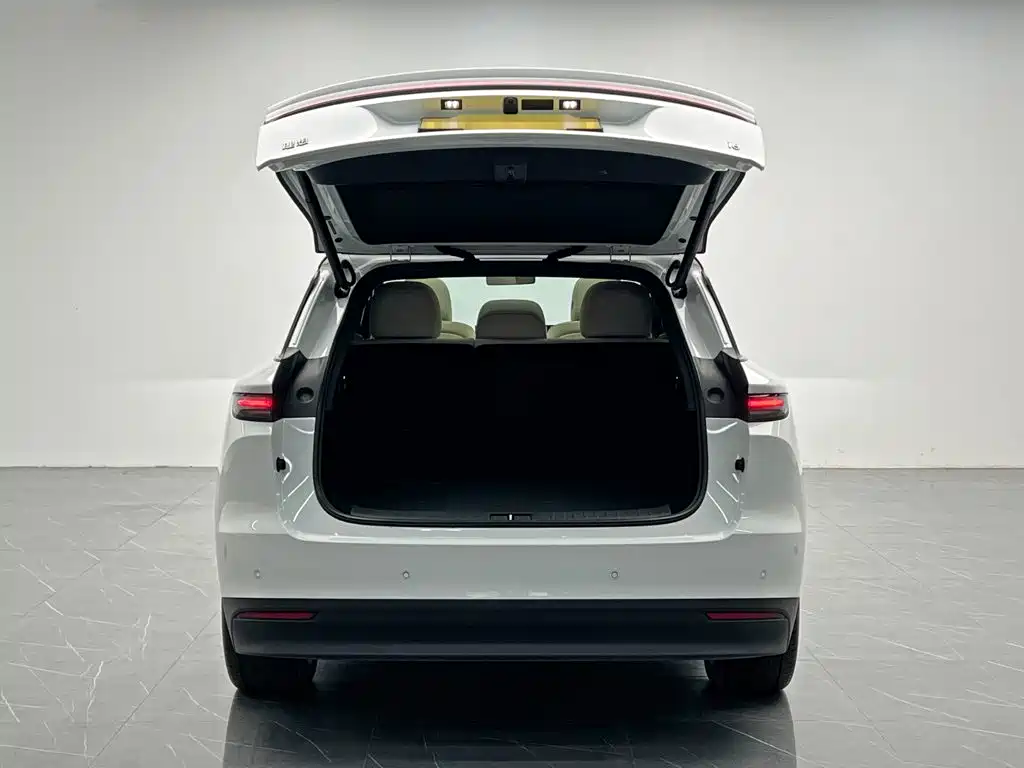 Li Auto Li i6 — миниатюра 10