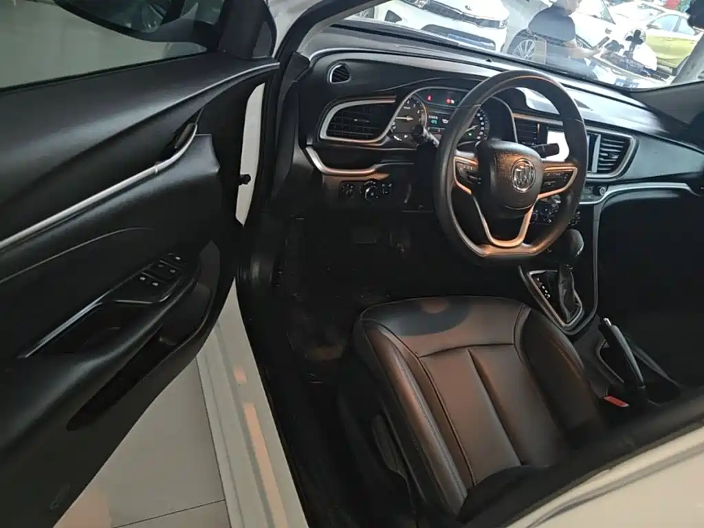 Buick Excelle — миниатюра 16