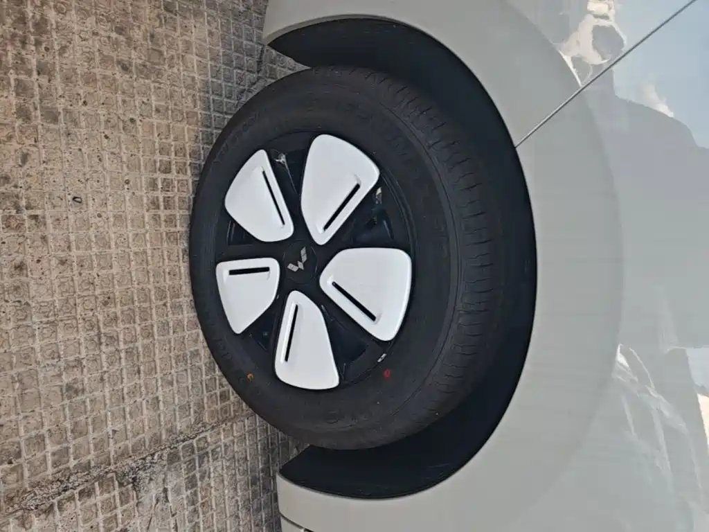 Wuling MINIEV — миниатюра 23