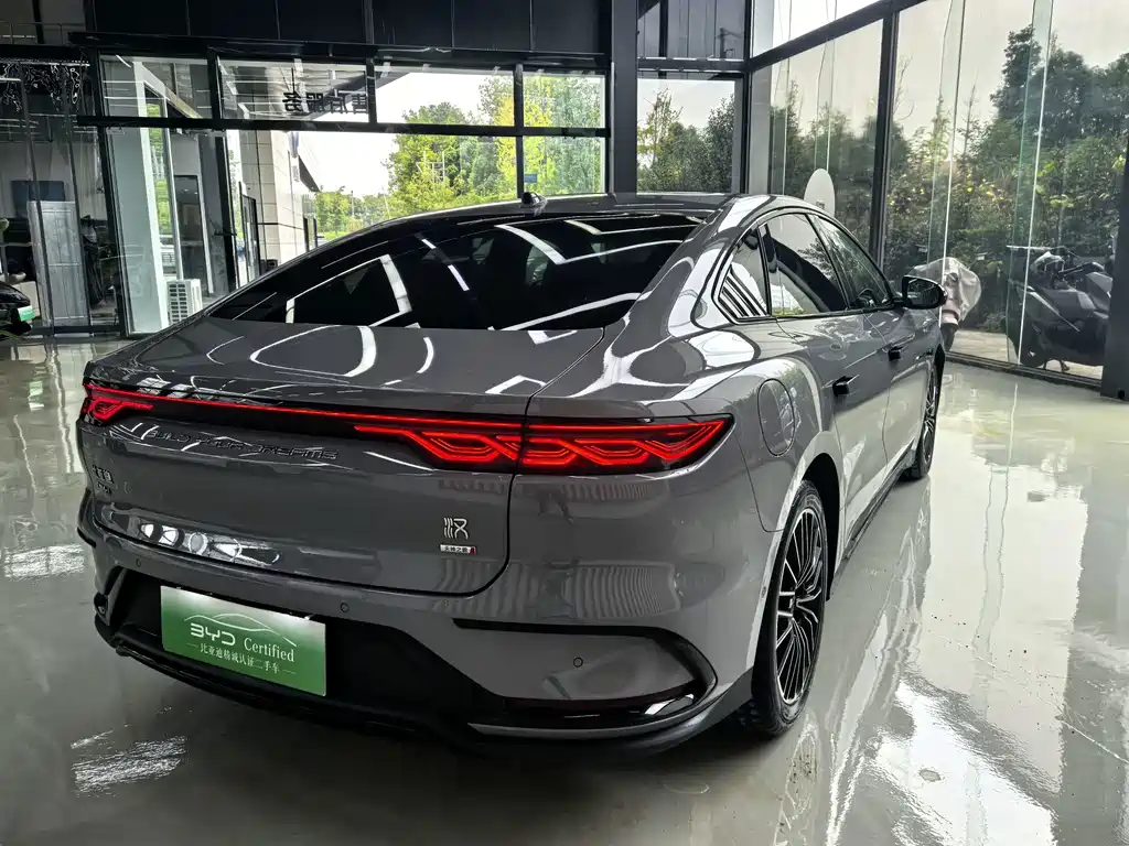 BYD Han — миниатюра 17