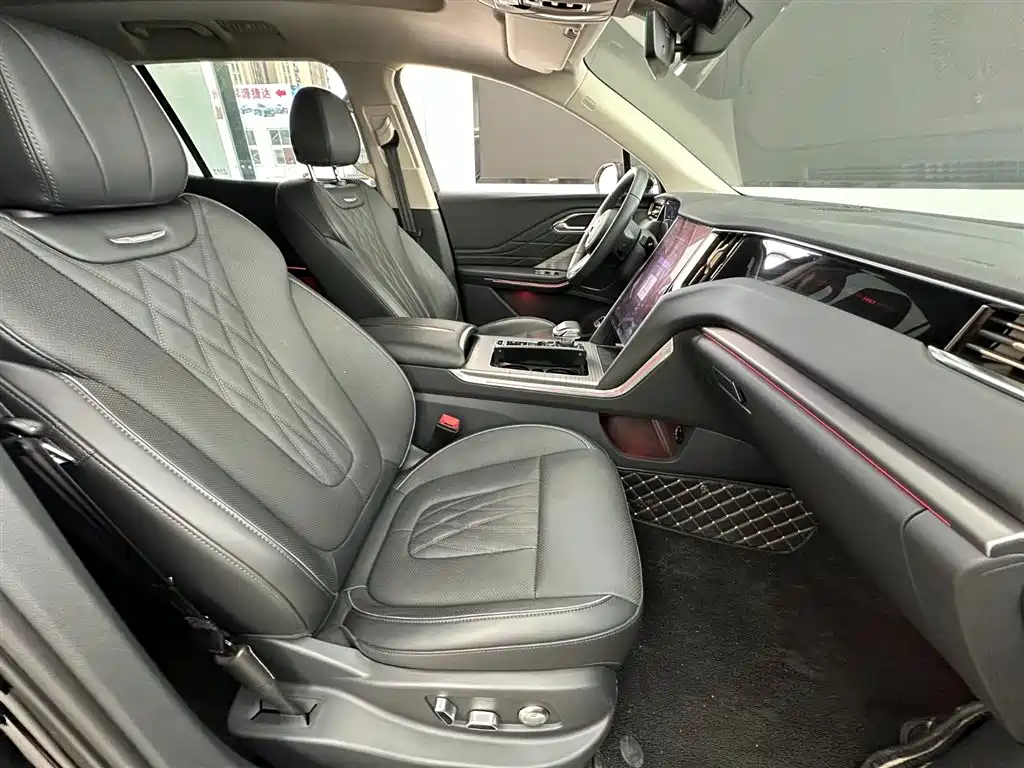 Hongqi Hongqi HS7 PHEV — миниатюра 10