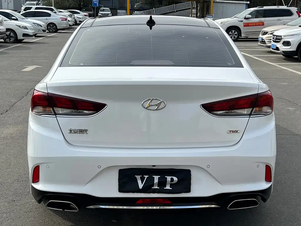 Hyundai Sonata — миниатюра 7